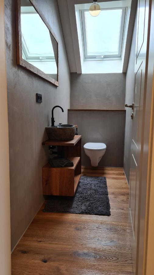 Bunter Hirsch Ferienwohnung Im Garmischer Zentrum Екстер'єр фото